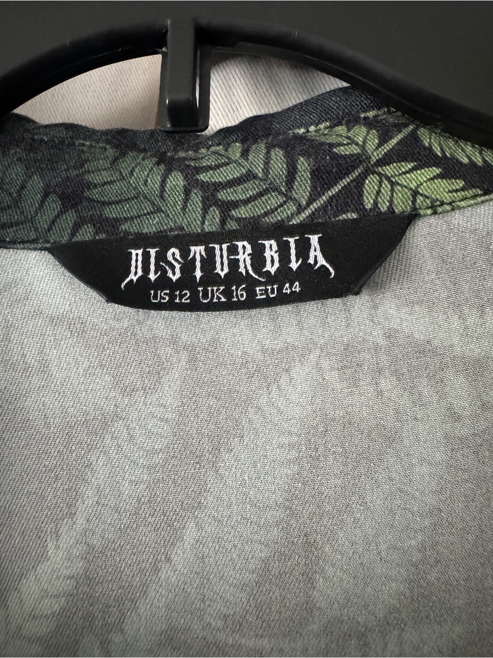 Disturbia Fern-Print Shirt Dress with Tie Waist - Picture 2 of 6